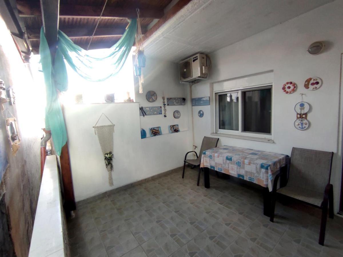 ניאה סקיוני Peristerianos Apartments מראה חיצוני תמונה