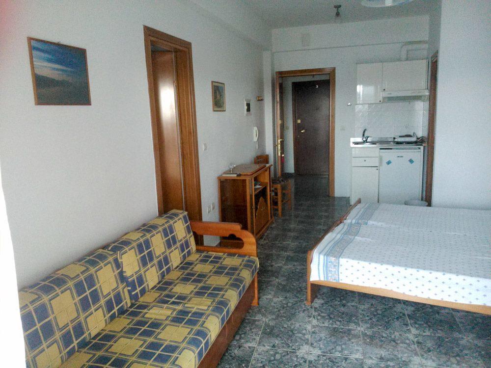ניאה סקיוני Peristerianos Apartments מראה חיצוני תמונה
